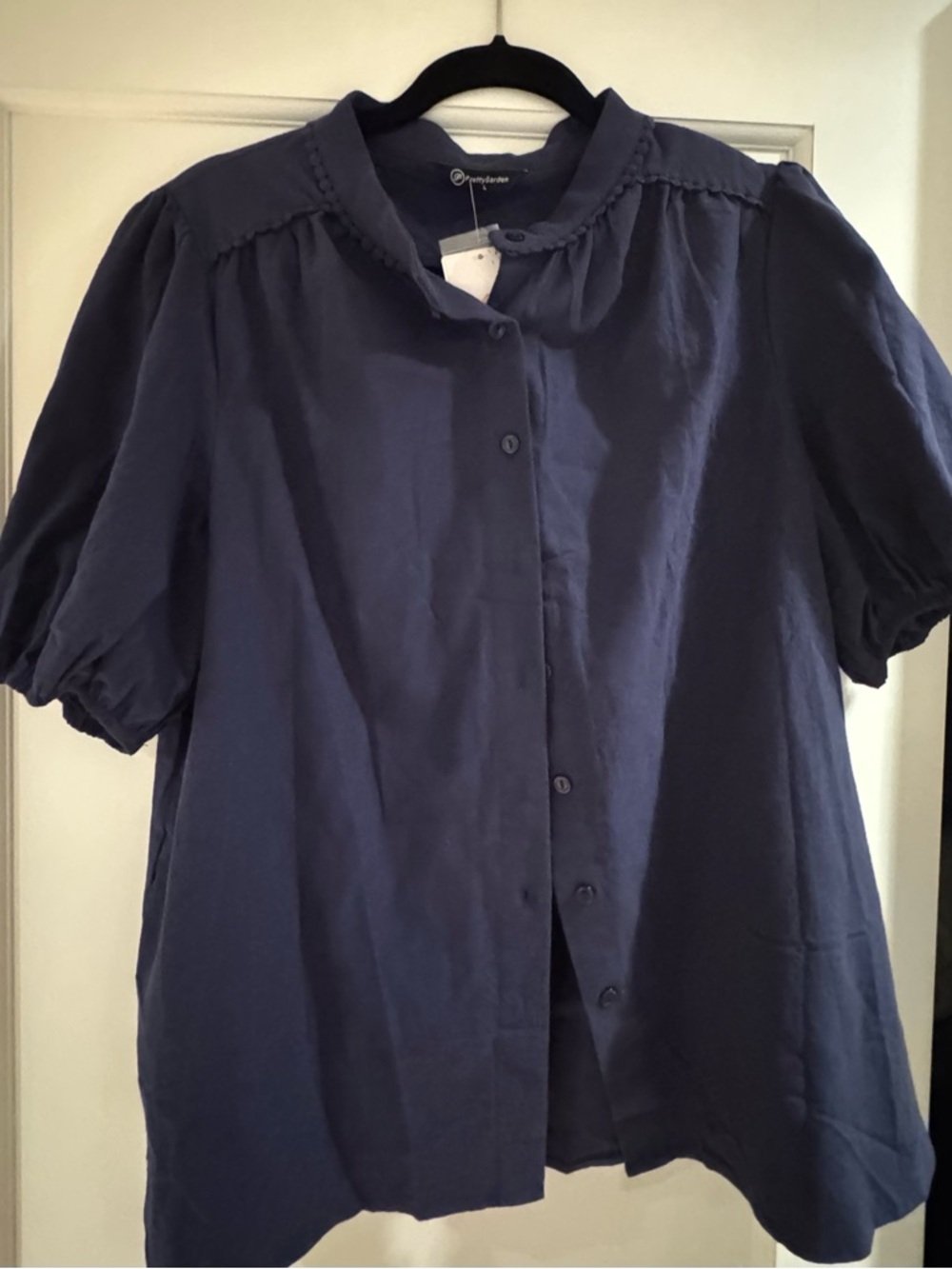 NWT Women's Navy Short-Sleeve Button Front Blouse 100% cotton